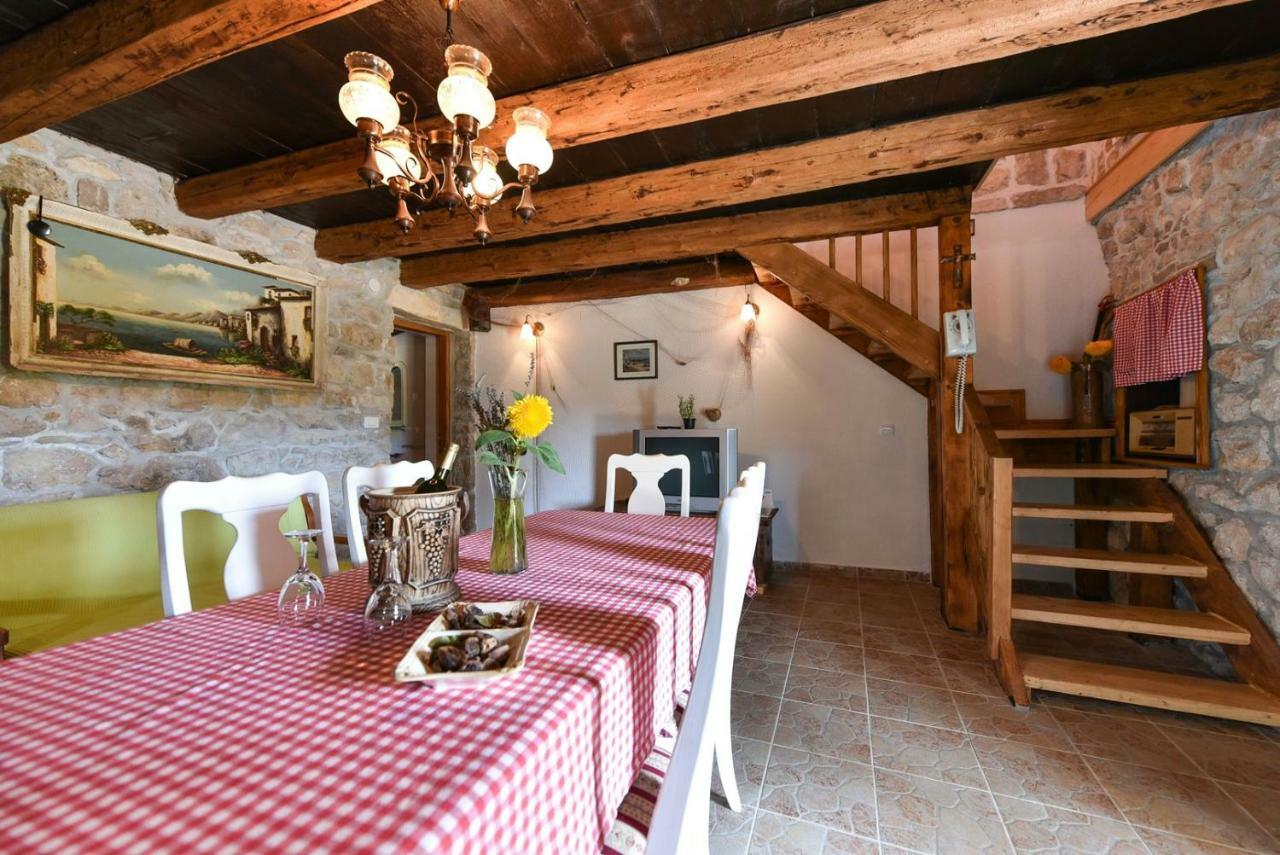 Romantic Pet Friendly House Orhideja - By Tourist Agency Leut Villa Privlaka  Exterior foto